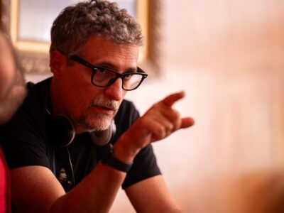 Kleber Mendonça Filho: «Imagino cada película como si el espectador viniera a cenar a casa y antes de sentarnos a la mesa, le enseñara un álbum de fotos»