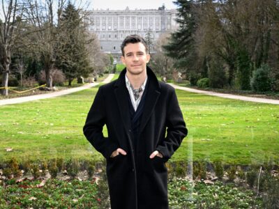 Enamorándose un poco de Pamela Anderson… y de Lolita y Luke Thompson