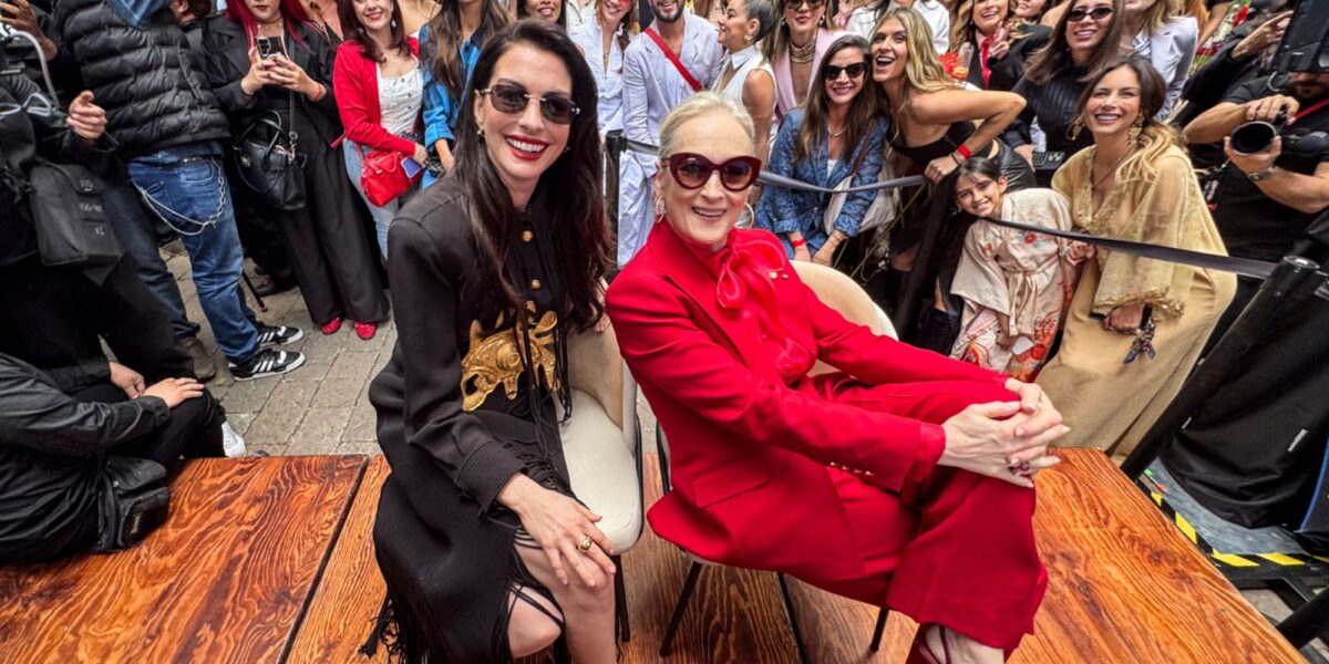 ANNE HATHAWAY & MERYL STREEP