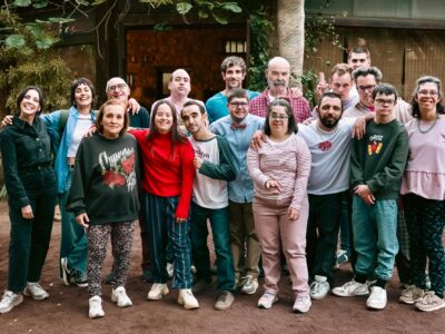 El nuevo proyecto de Santiago Segura, ahora tras la cámara para dejar el protagonismo a Antonio Resines y Quim Gutiérrez