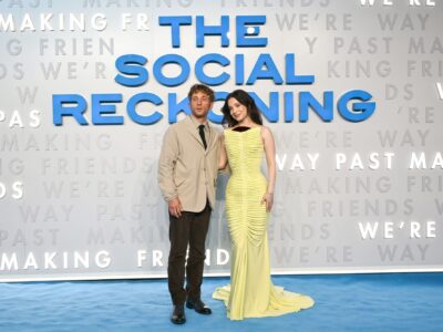 Mark Zuckerberg vuelve al cine con otro rostro pero con el mismo guionista