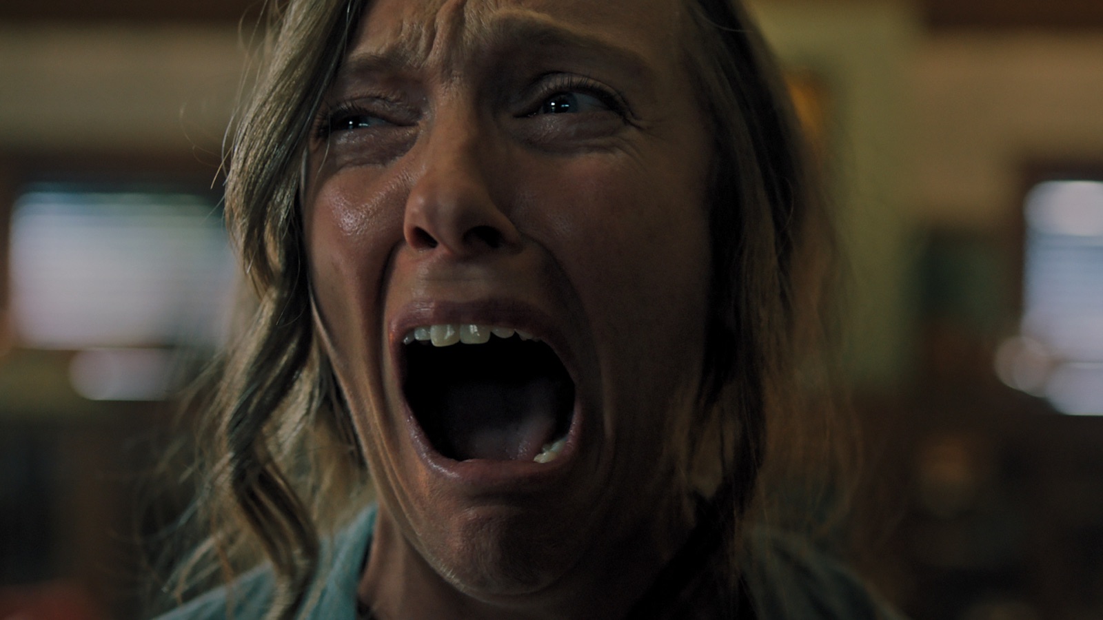 Toni Collette gritando en Hereditary