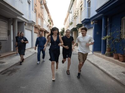 Libre, la comedia romántica inspirada en el universo musical de Nino Bravo